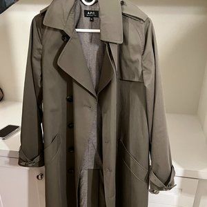 Excellent Condition A.P.C. Trench size 40